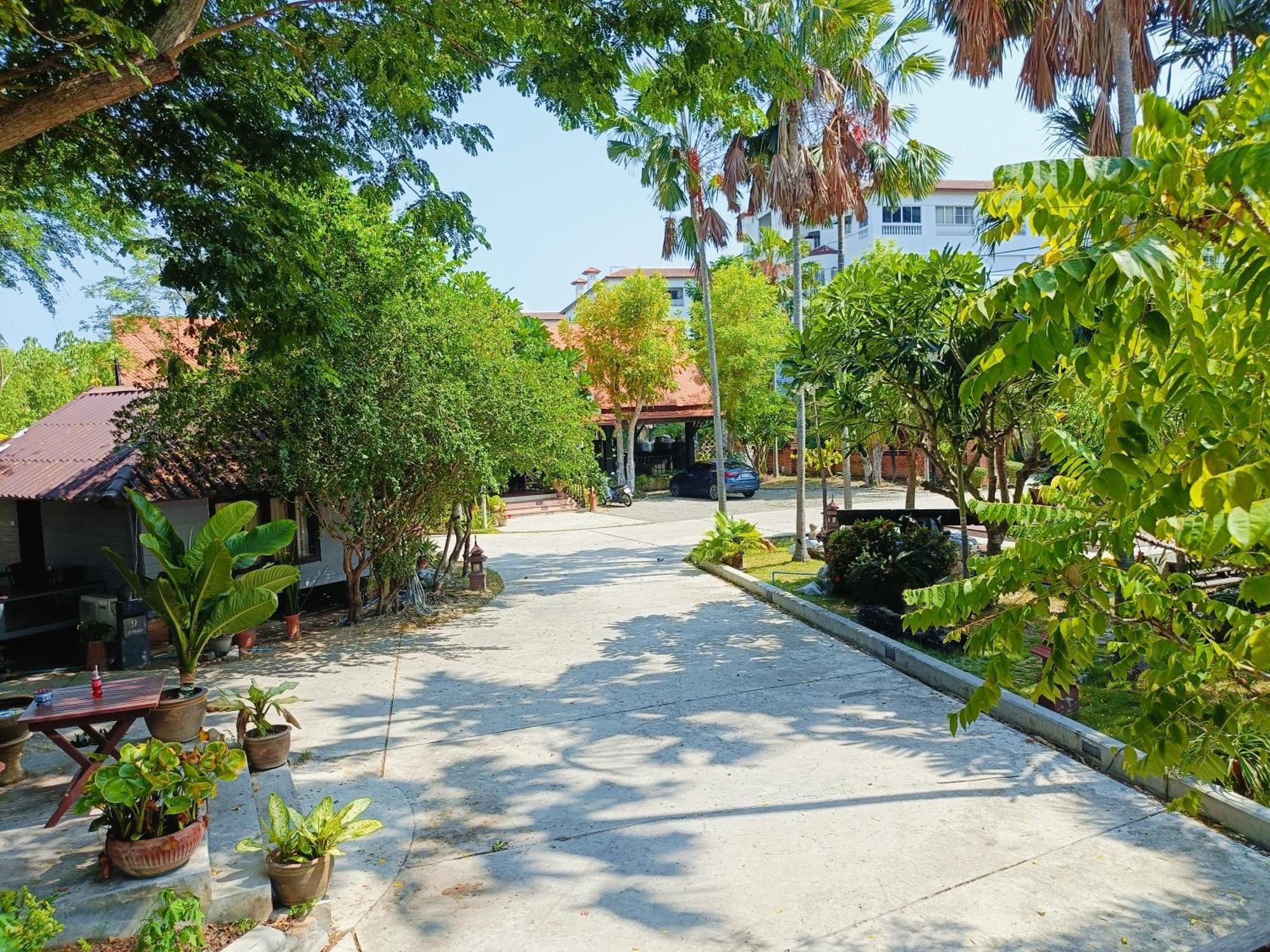 Inrawadee Resort Jomtien Beach Zewnętrze zdjęcie